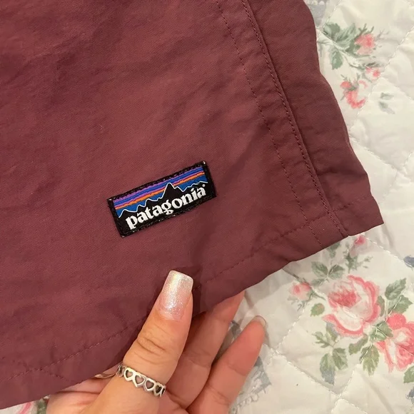 SOLD Men’s Patagonia Swim Shorts Size Large - Picture 4 of 9